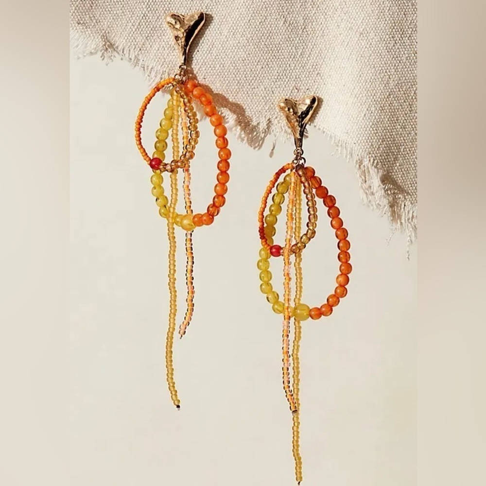 NWT Free People Reese Dangle Earrings in Tangerine